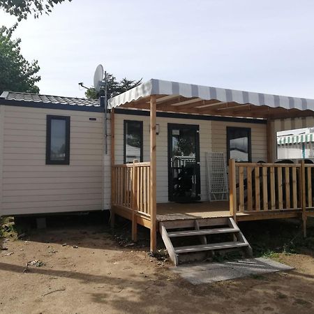 Hotel Camping Les Alizés Saint-Hilaire-de-Riez Esterno foto