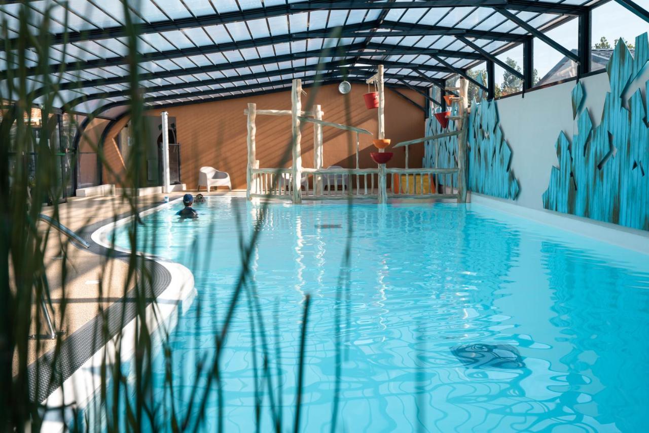 Hotel Camping Les Alizés Saint-Hilaire-de-Riez Esterno foto