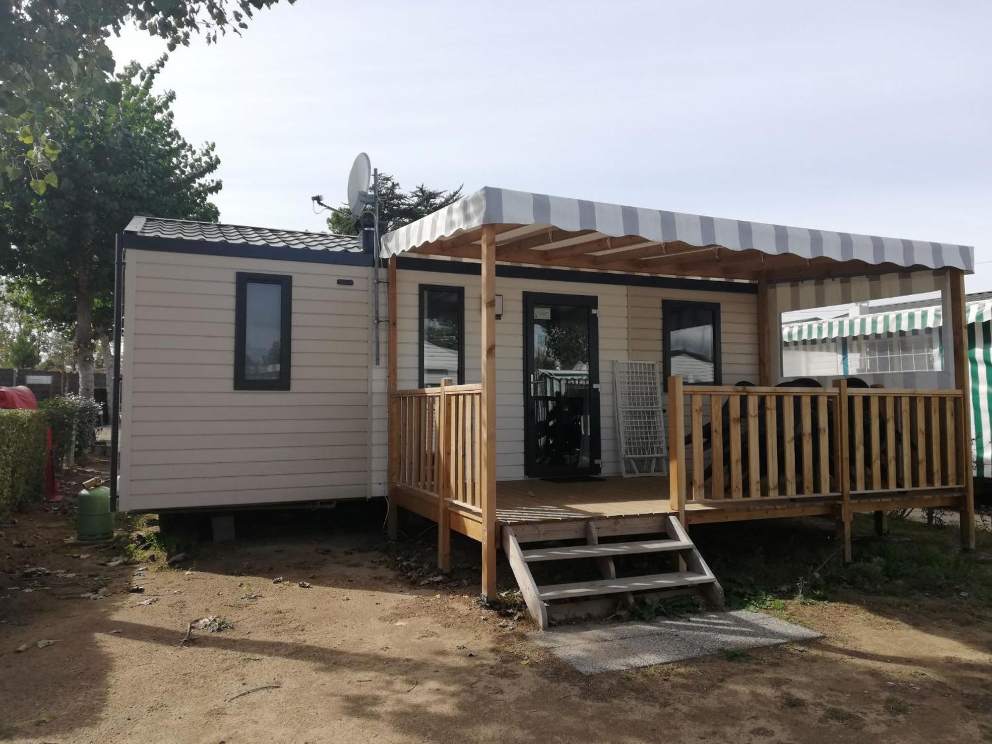 Hotel Camping Les Alizés Saint-Hilaire-de-Riez Esterno foto