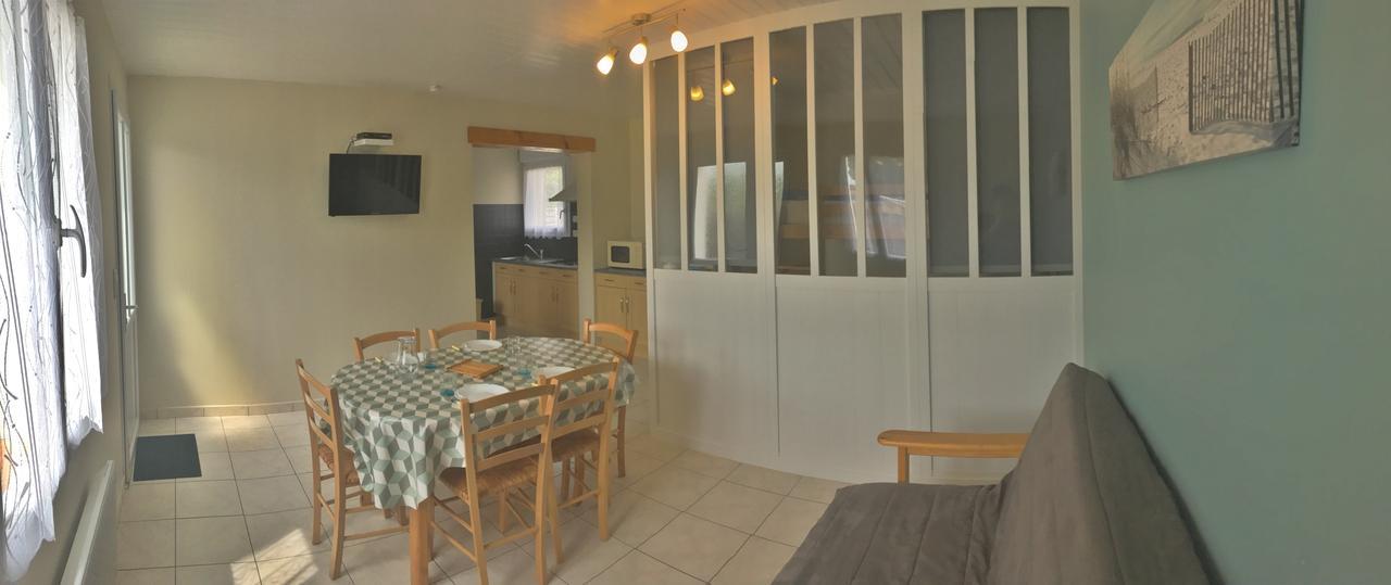 Hotel Camping Les Alizés Saint-Hilaire-de-Riez Esterno foto